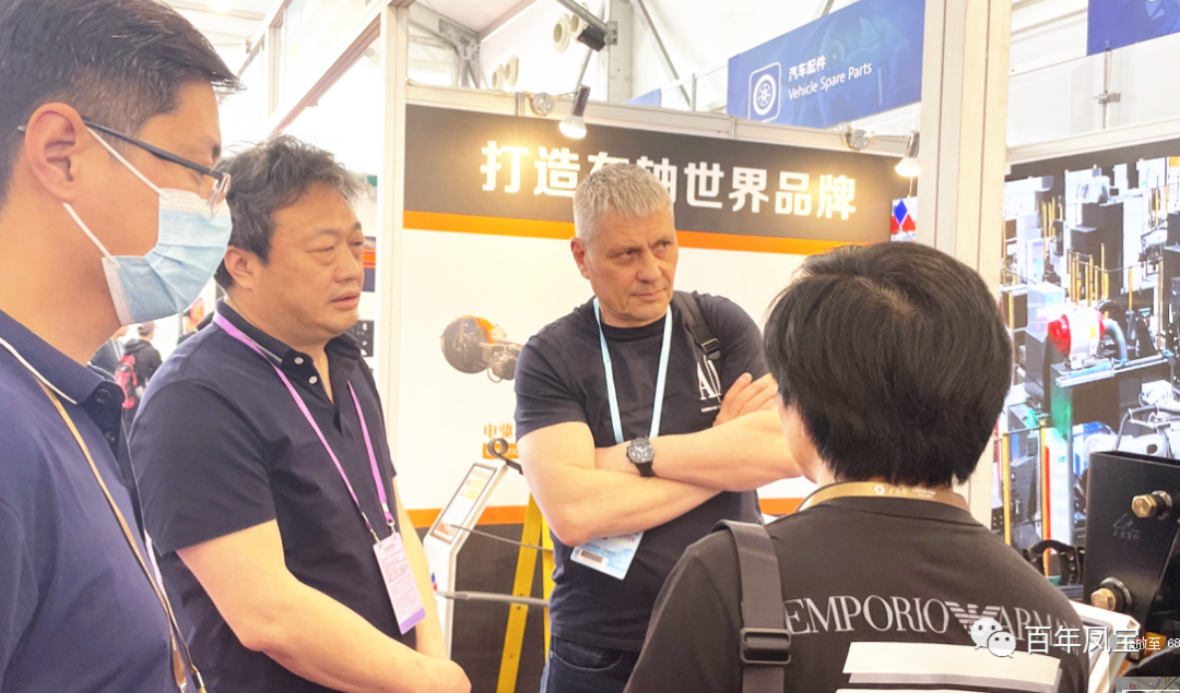 华体会官方网页版_华体会(中国)
重科亮相133届广交会