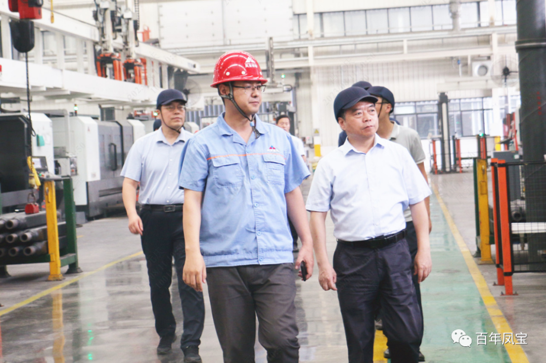 安阳市政协副主席侯合柱到华体会官方网页版_华体会(中国)
集团调研指导工作