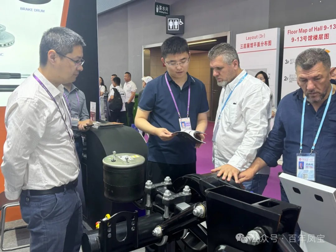 积极应对关税挑战 精准布局新兴市场——华体会官方网页版_华体会(中国)
重科参加137届广交会